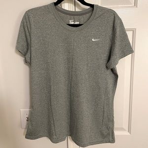 Gray Nike t-shirt size xl